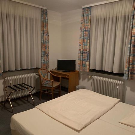 Waldhotel Hensel'S Felsenkeller Frankfurt am Main Kültér fotó