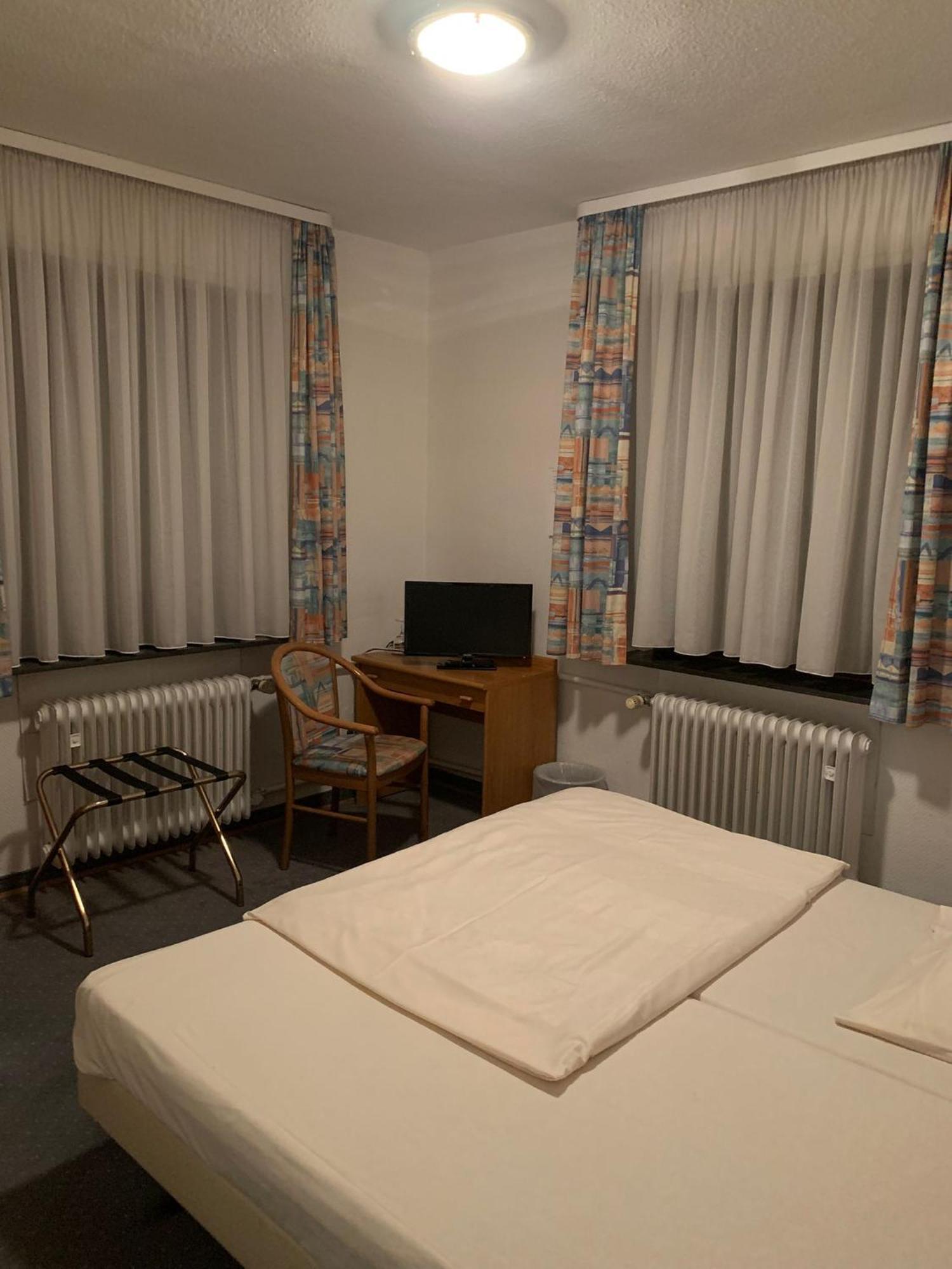 Waldhotel Hensel'S Felsenkeller Frankfurt am Main Kültér fotó